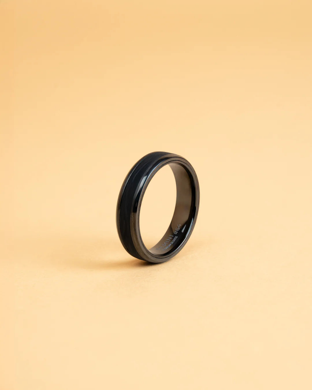 Bague Rota Noir Titane & Carbone