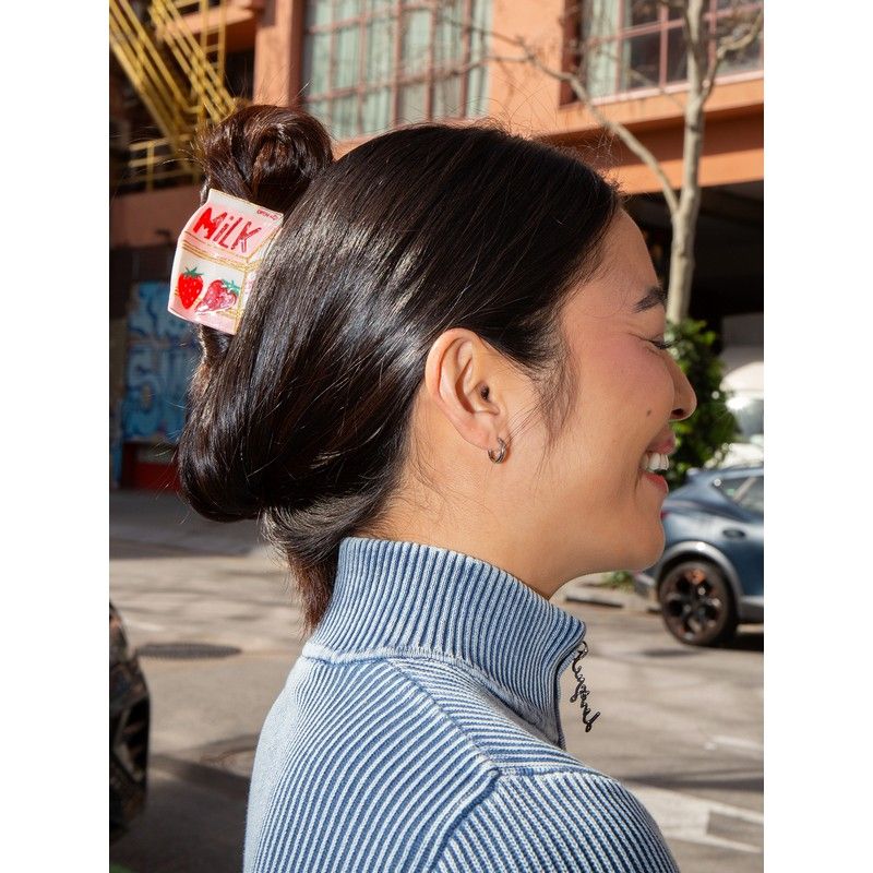 Hair Clip - Strawberry Milk