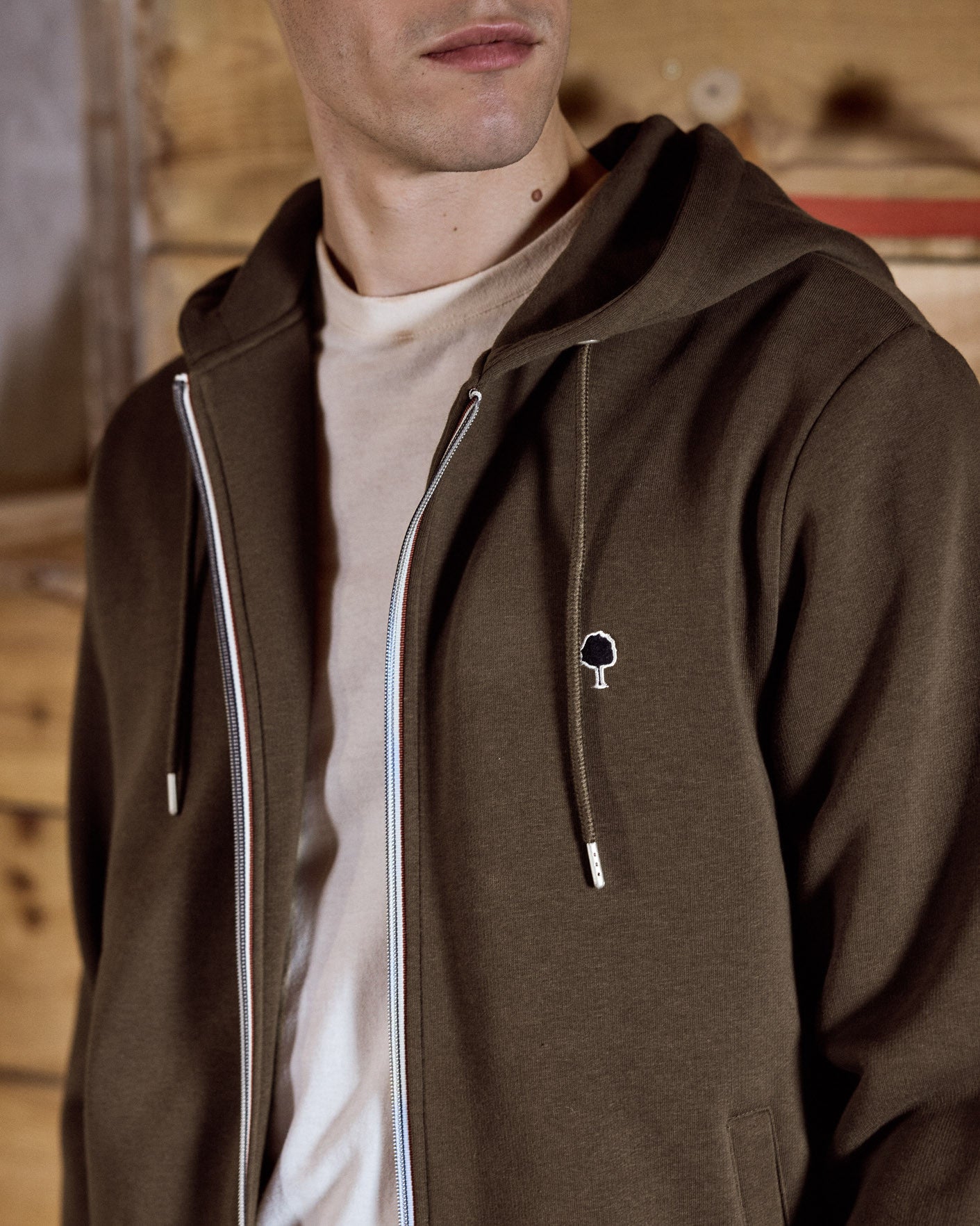Mesnil Hooded Sweatshirt - Dark Brown