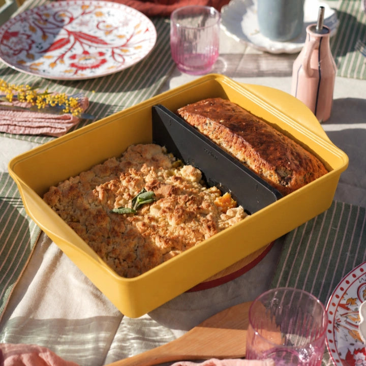 The Incredible Adjustable Roasting Pan - Mango
