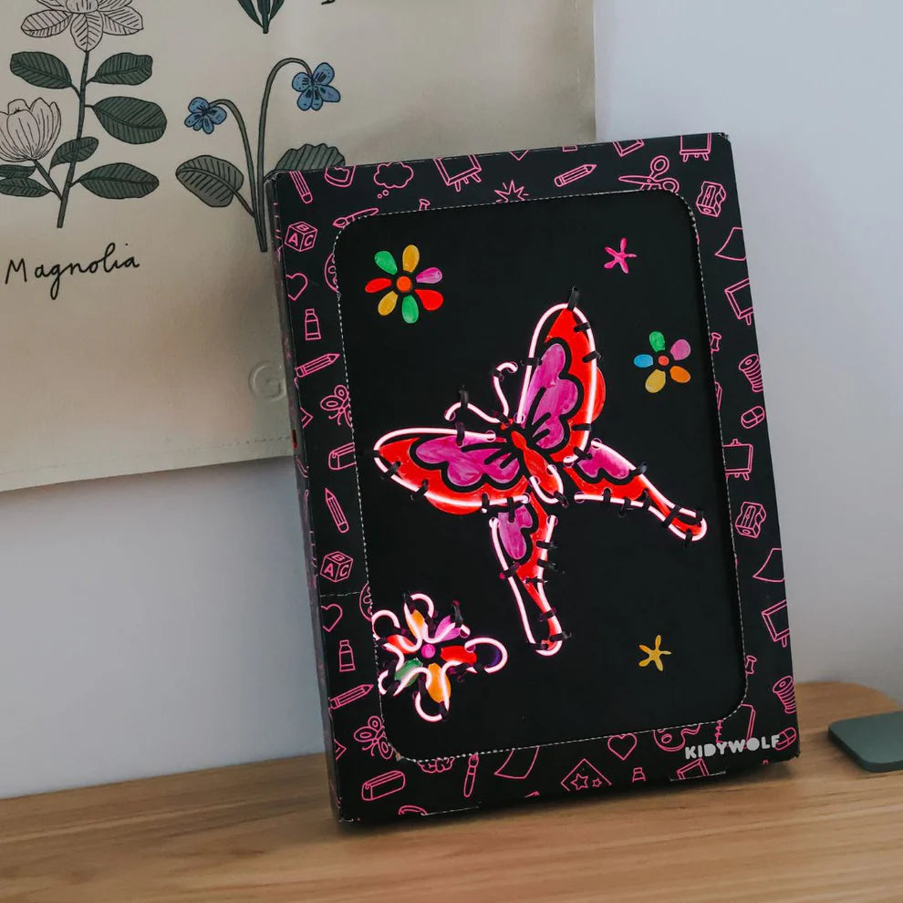 Kit pour décoration murale lumineuse Kidyneon - Contes