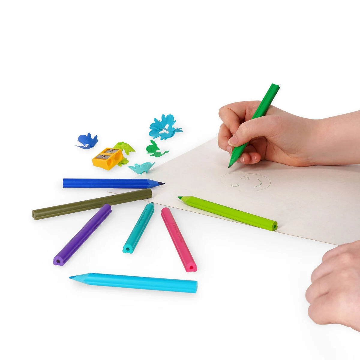 Set de 24 Crayons de Couleur avec Taille-crayon - Teddy Bear Set de 24 Crayons de Couleur avec Taille-crayon - Teddy Bear