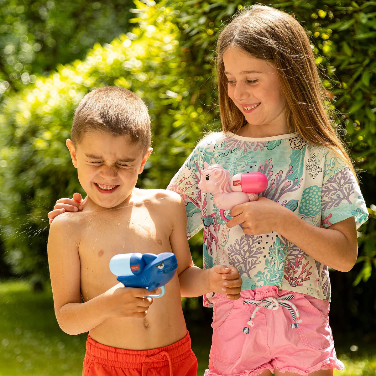 Pistolet à eau pour enfants - l 17 x L 34 x H 6.5 cm - Multicolore - YOU KIDS France Pistolet à eau pour enfants - l 17 x L 34 x H 6.5 cm - Multicolore - YOU KIDS France