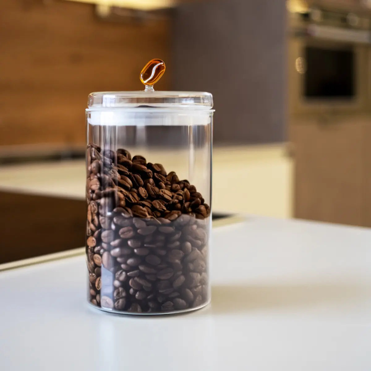 Koffiepot met glazen decoratie