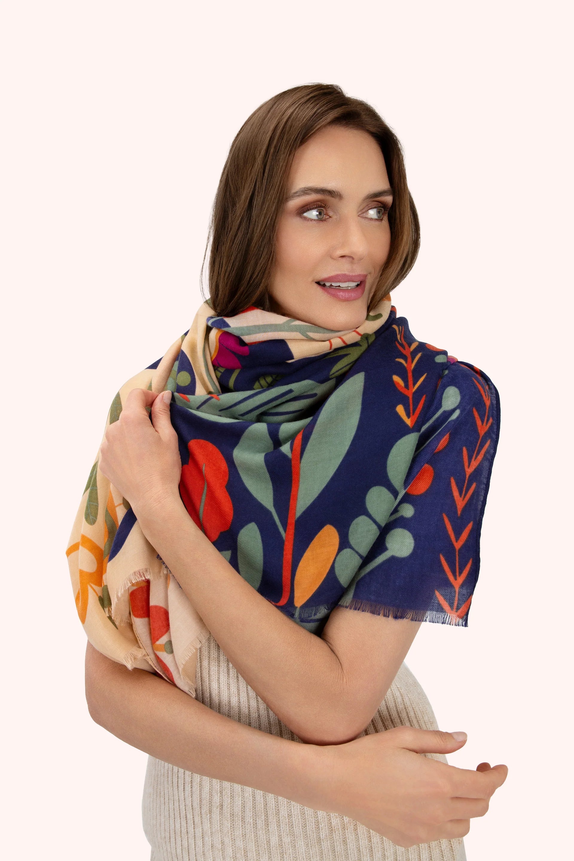 Printed scarf - Two-tone floral