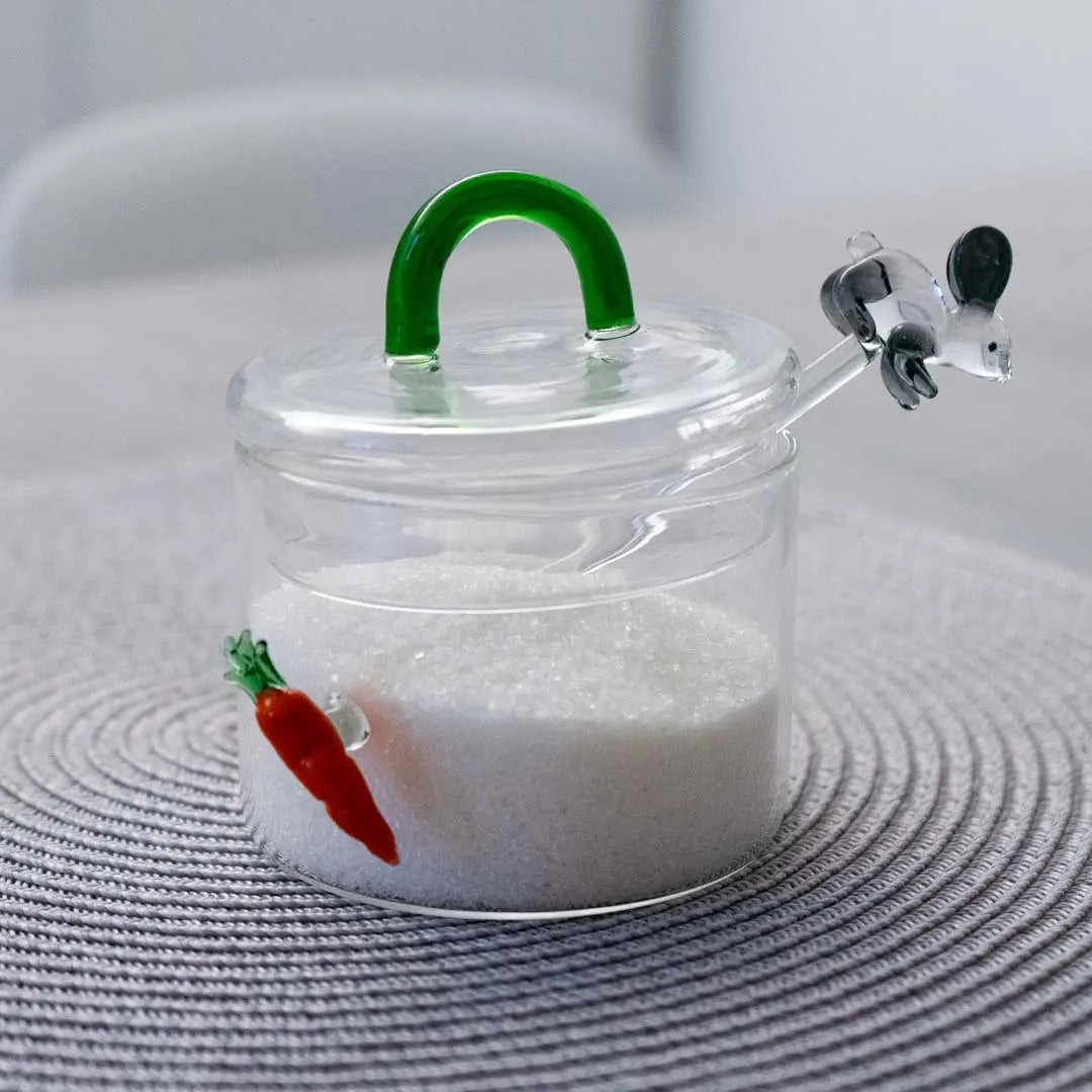 Suikerpot van borosilicaatglas met theelepel - Konijn en wortel